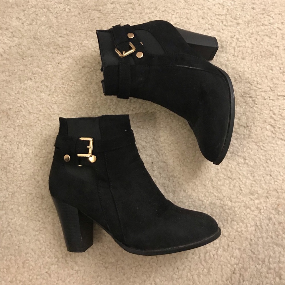 Black Suede Heel Boot